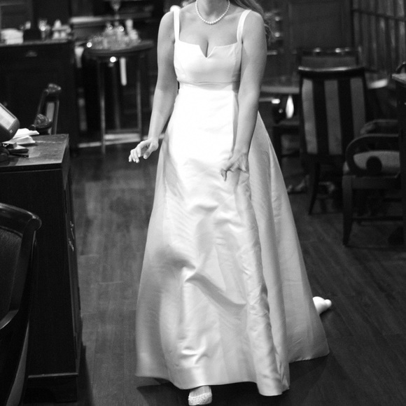 Jane Hill Rose Wedding Dress - Picture 1 of 5